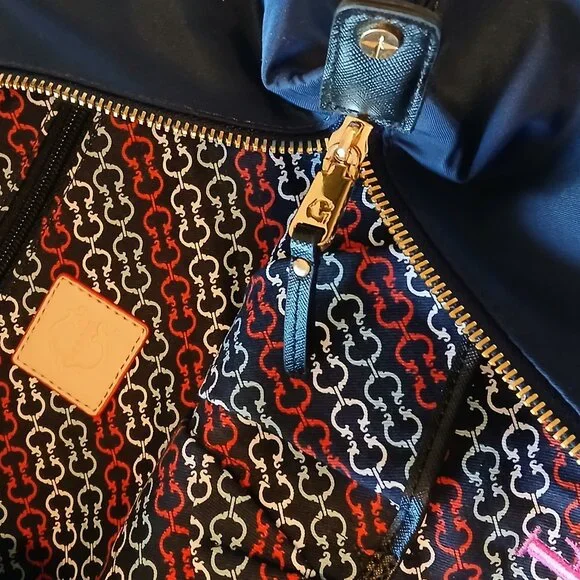 C Wonder Nylon Oversized Blue Handbag EUC - Picture 3 of 9